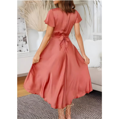 Helena | Feminines Sommerkleid Mit V-Ausschnitt