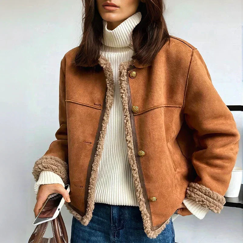 Rosalie Shearling Knopfjacke